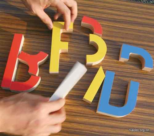 Toypography:日本文字玩具