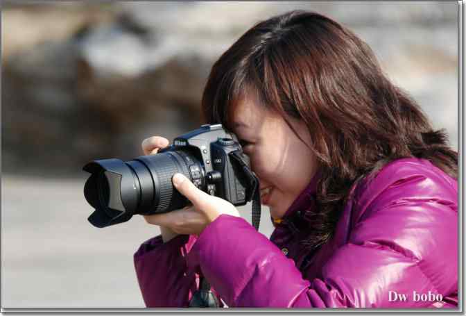 点击图片或使用键盘← →翻页