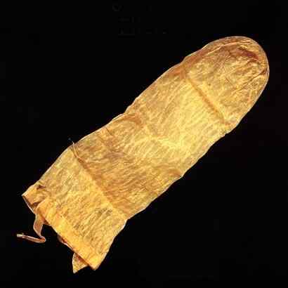 古埃及四大发明：避孕套、高跟鞋、钢笔、水钟