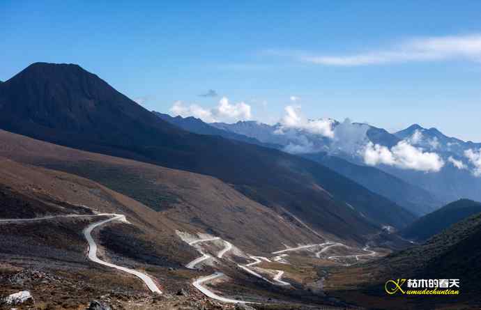 神奇的“红石滩”