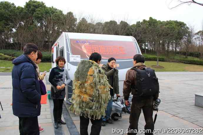 153.新年好开端新鸟---杂色山雀、房车